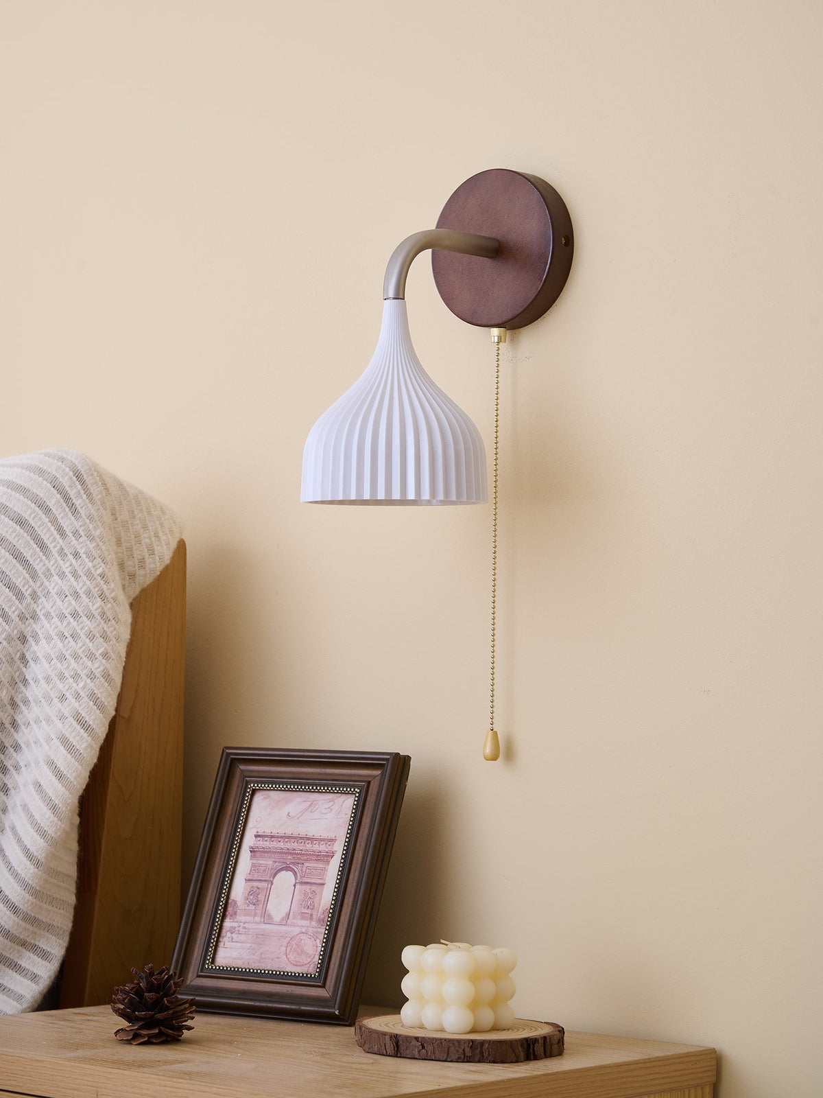 Lucina Wall Lamp