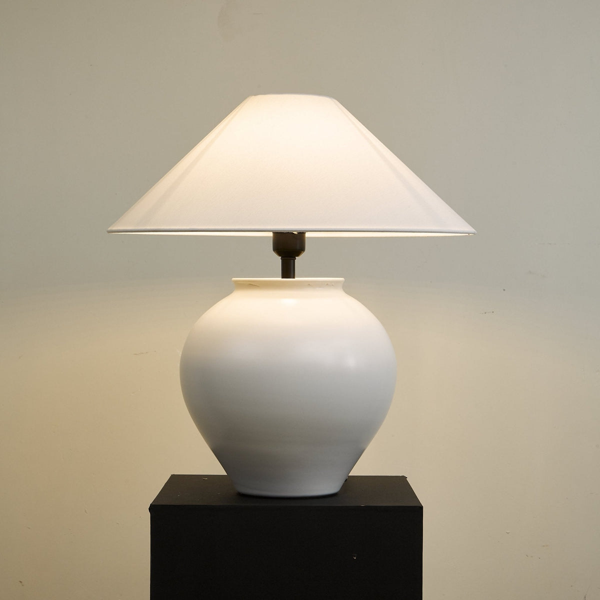 Luma Ceramic Table Lamp