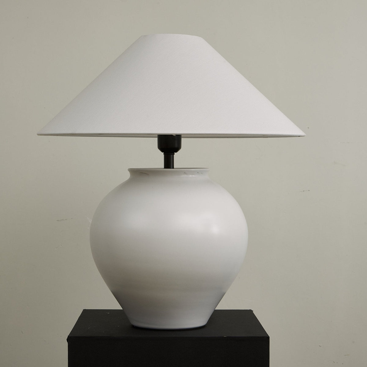 Luma Ceramic Table Lamp