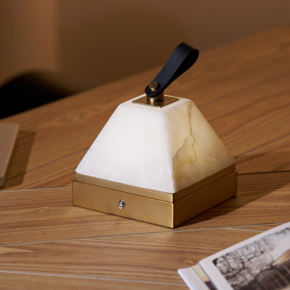 Luma Cube Portable Lamp