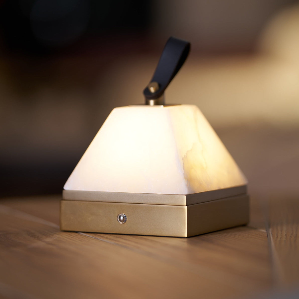 Luma Cube Portable Lamp