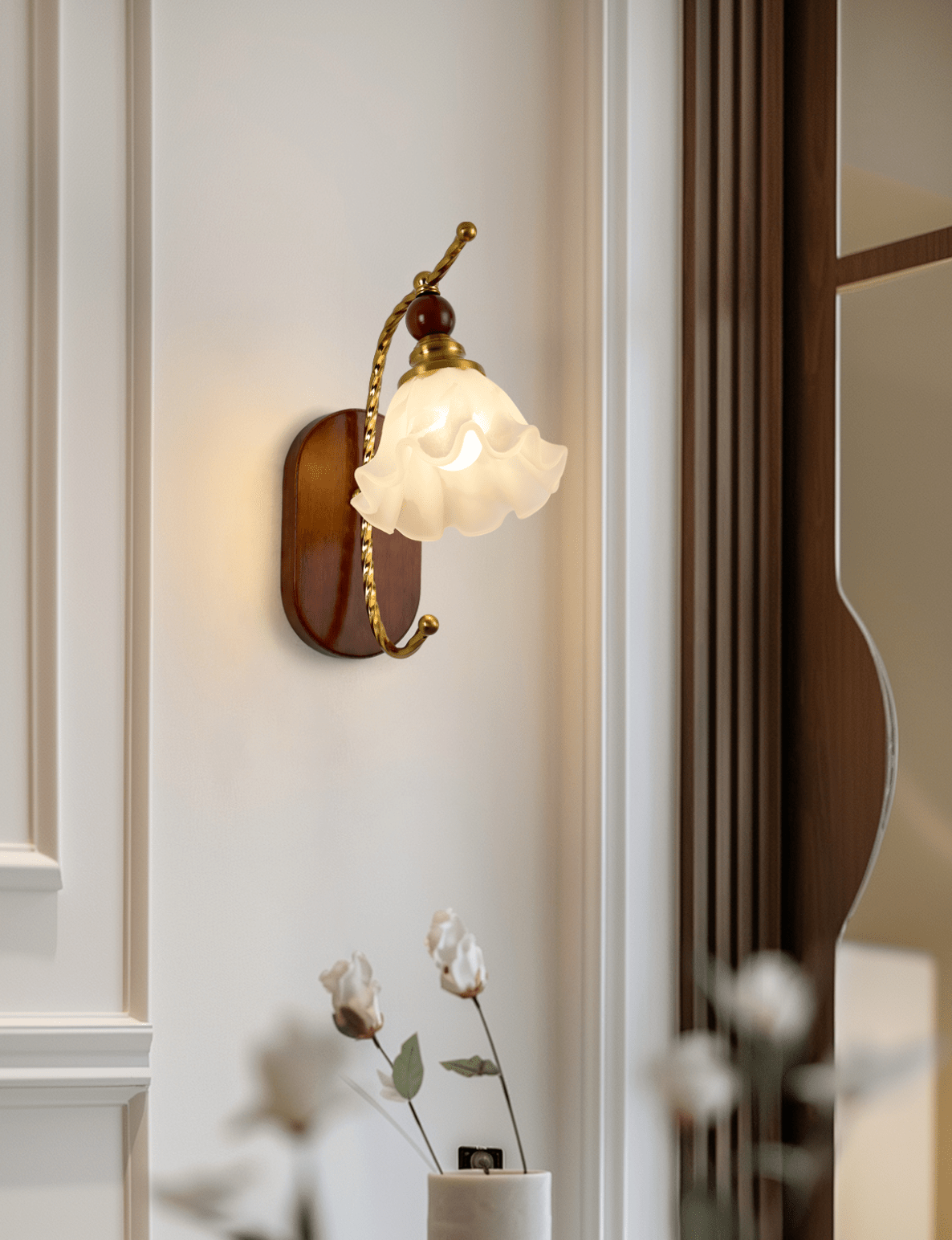 Lunaria Wall Sconce