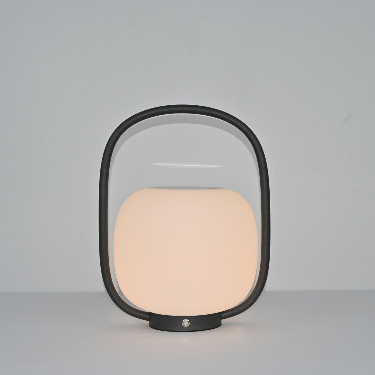 Lunava Lantern Outdoor Lamp