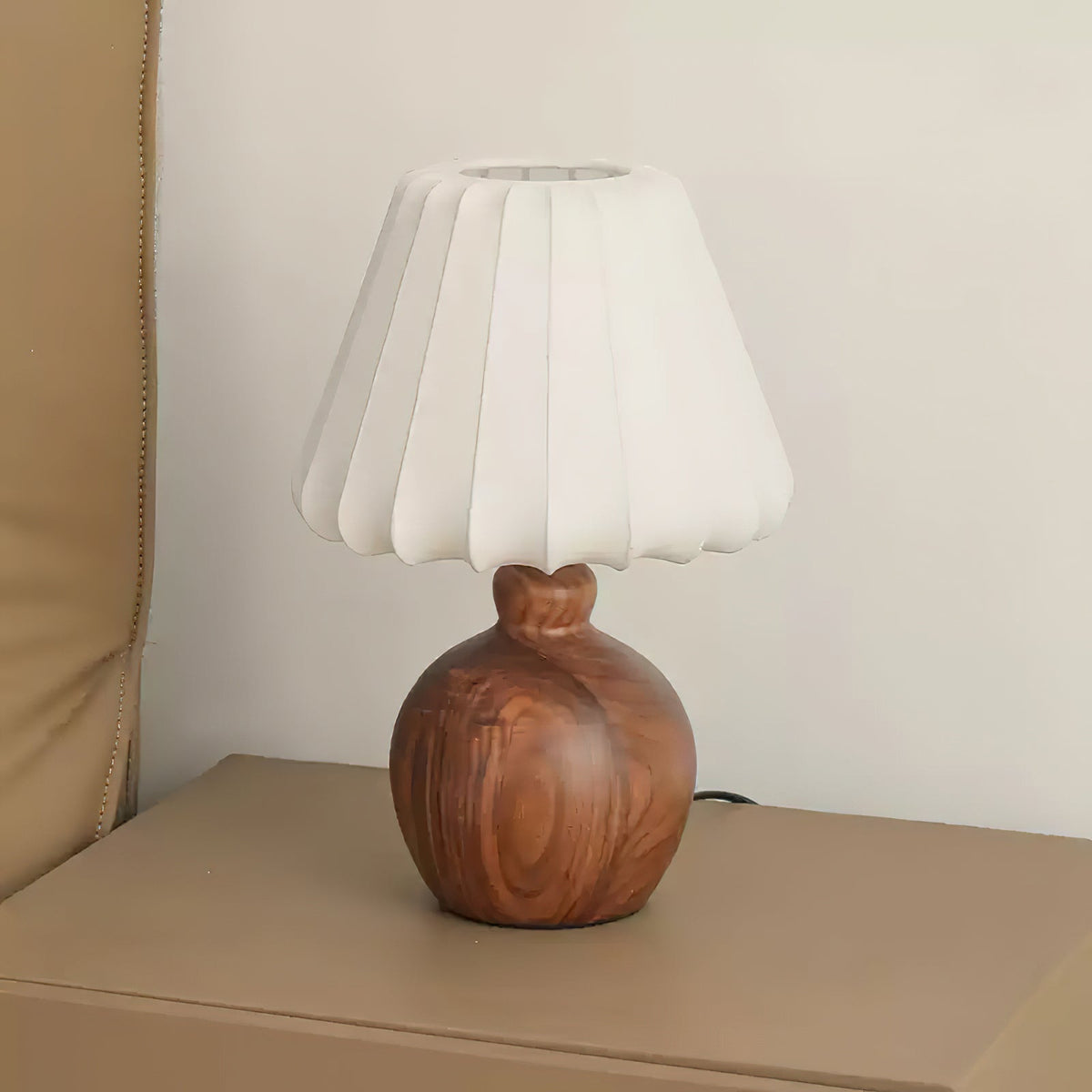 Luxe Blossom Table Lamp