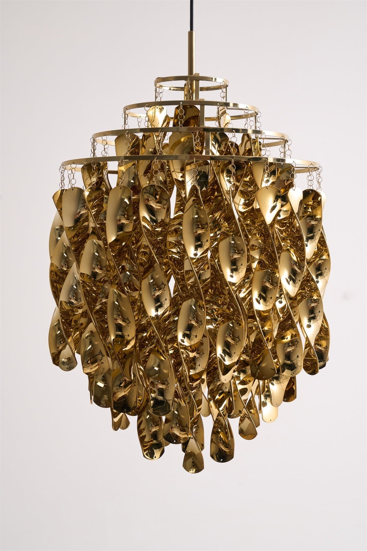 Maris Spiral Pendant Lamp