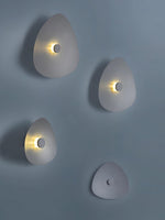 Minimal Flaky Wall Light