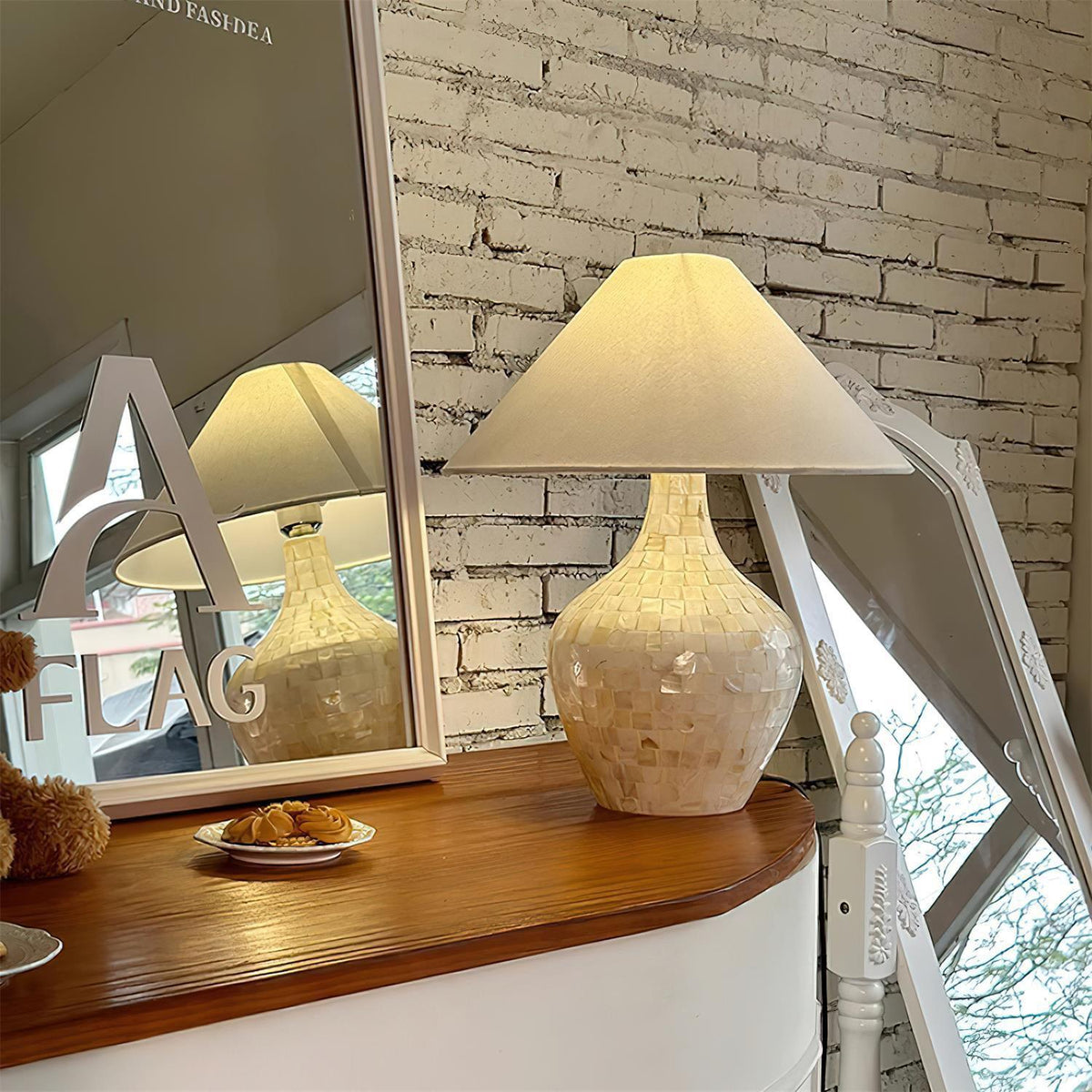 Mosaic Table Lamp 16.5"