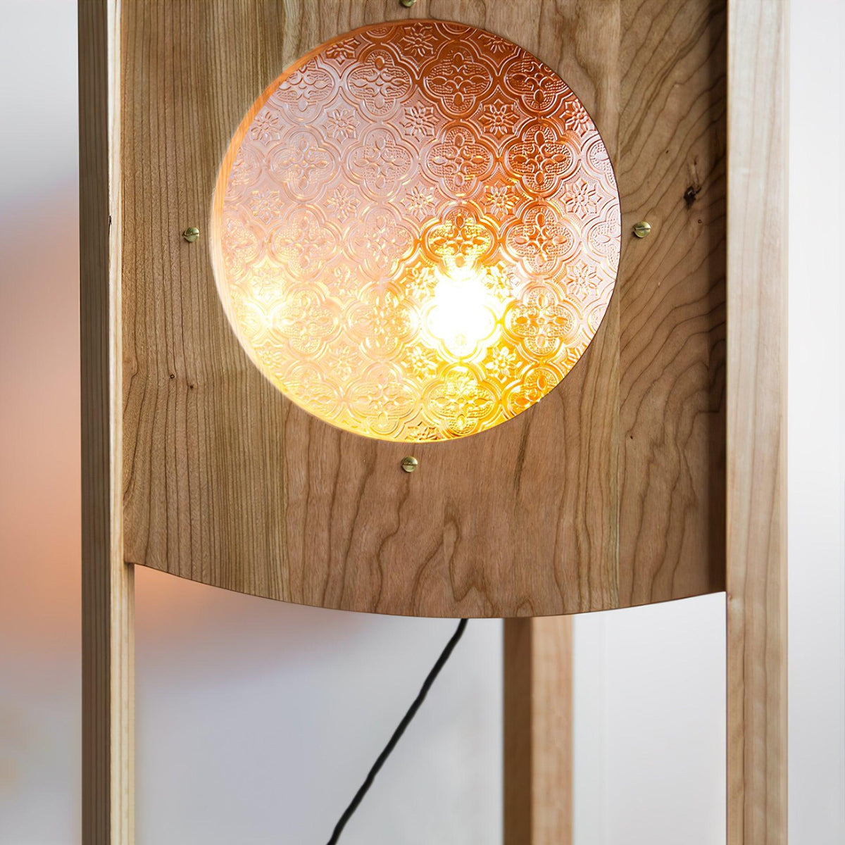 Orbis Mobile Table Lamp