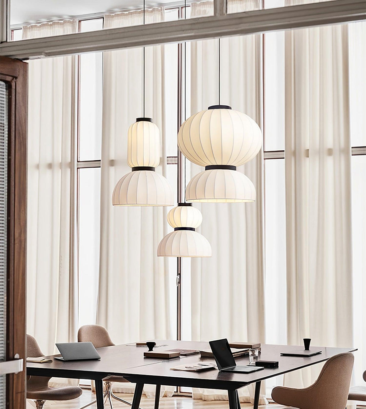 Mulberry Silk Formakami Pendant Light