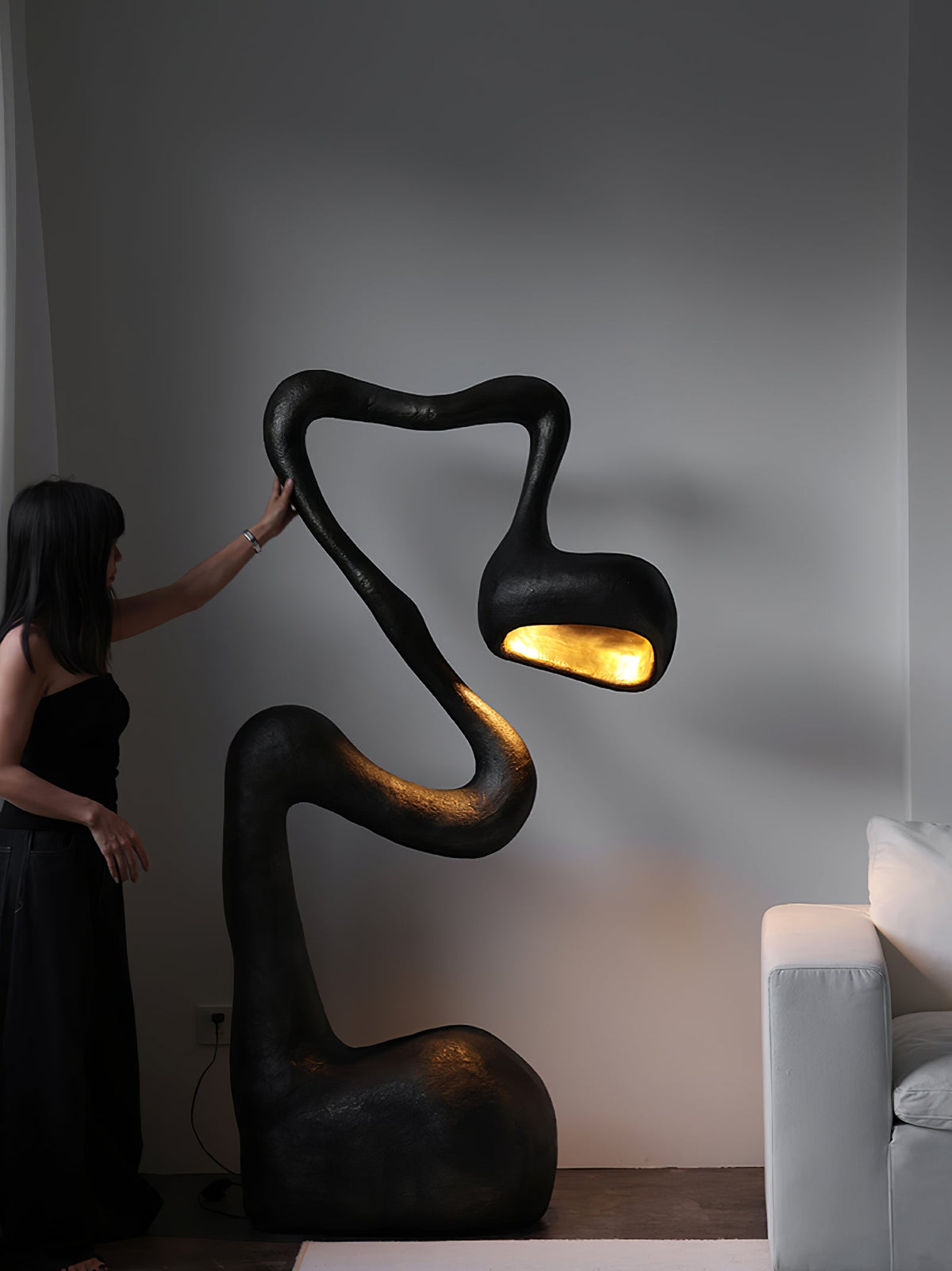Myrrh Sculpture Floor Lamp