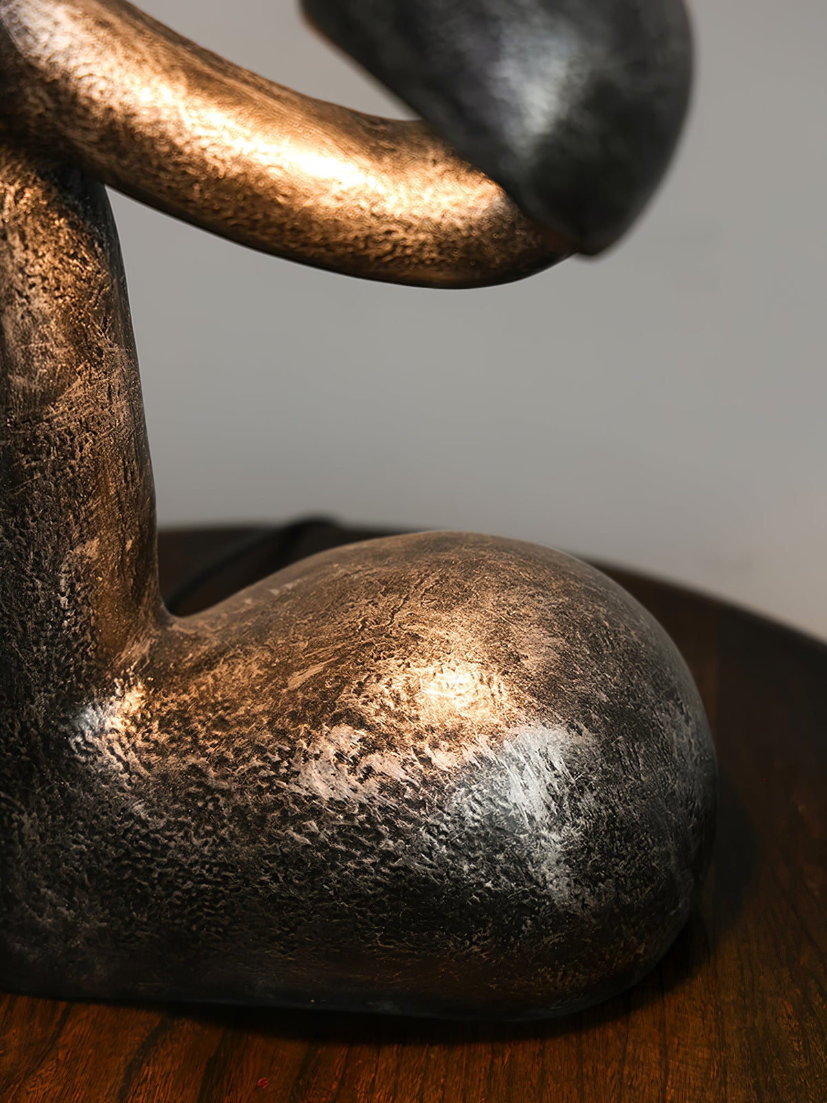 Myrrh Sculpture Table Lamp