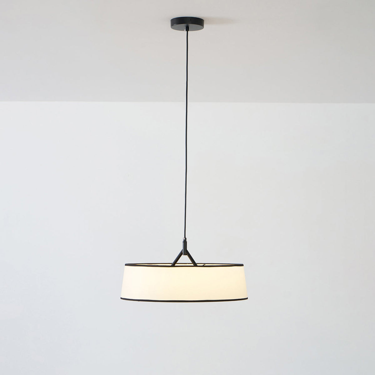 Dama Pendant Lamp