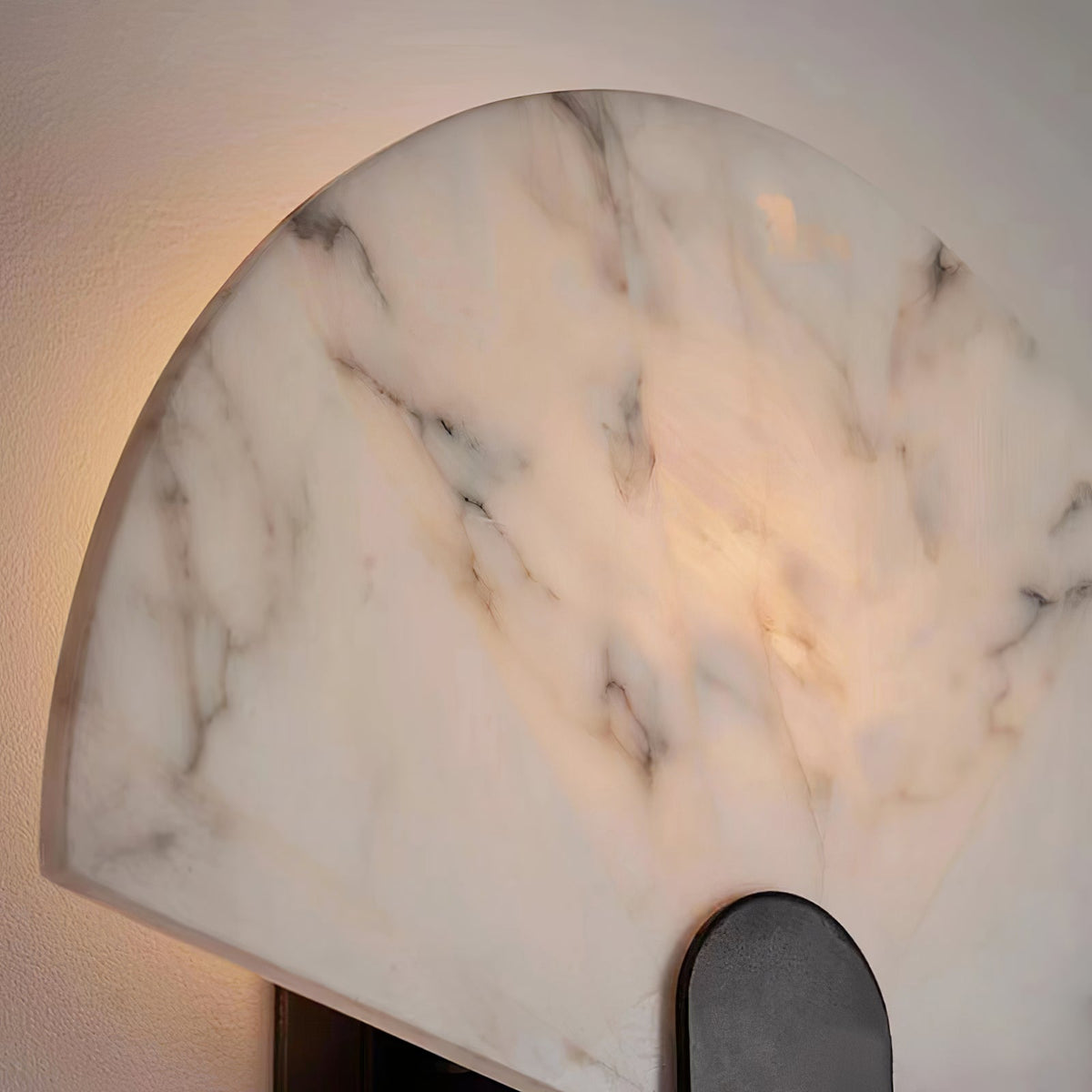 Nevora Alabaster Wall Lamp