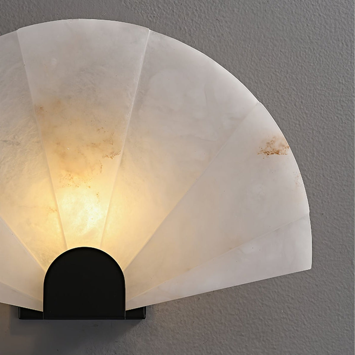 Nevora Alabaster Wall Lamp