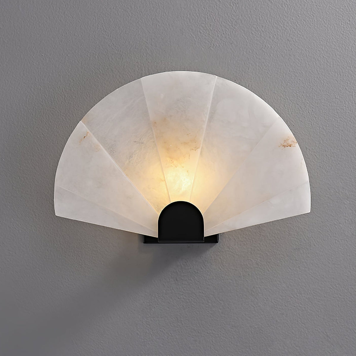 Nevora Alabaster Wall Lamp