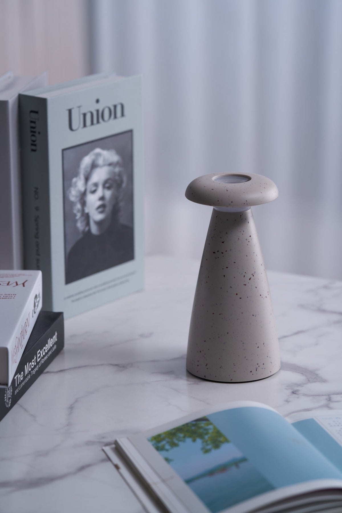 Noko Mushroom Rechargeable Table Lamp