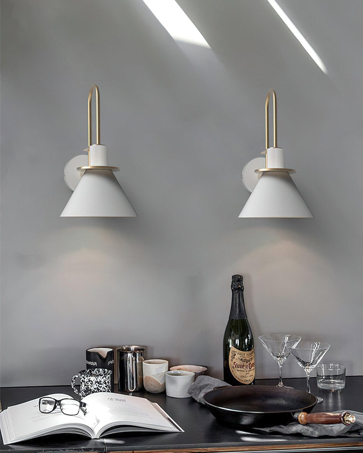 Nordic Metal Wall Sconce 8.7"