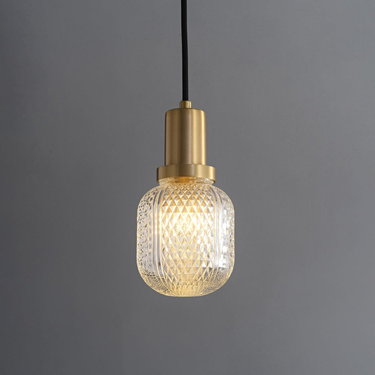 Nyx Glass Pendant Lamp