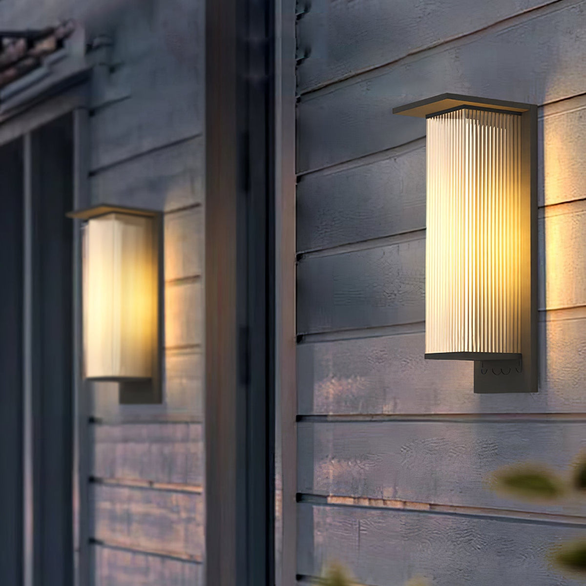Oleron Box Outdoor Solar Wall Lamp