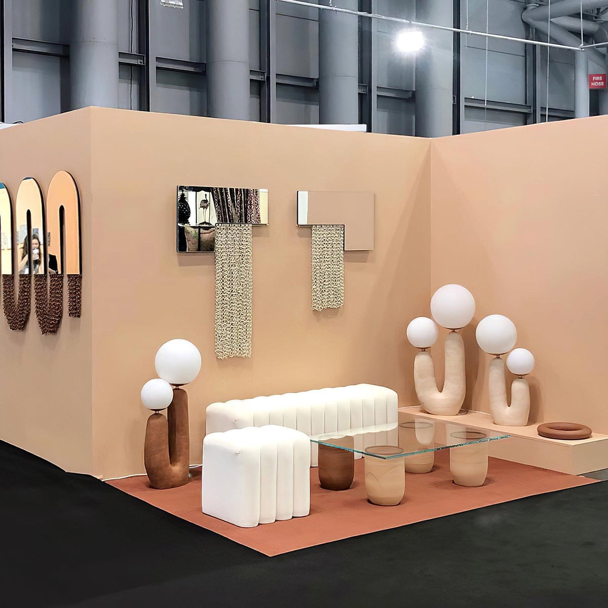 Oo Ceramics Table Lamp 22.4″