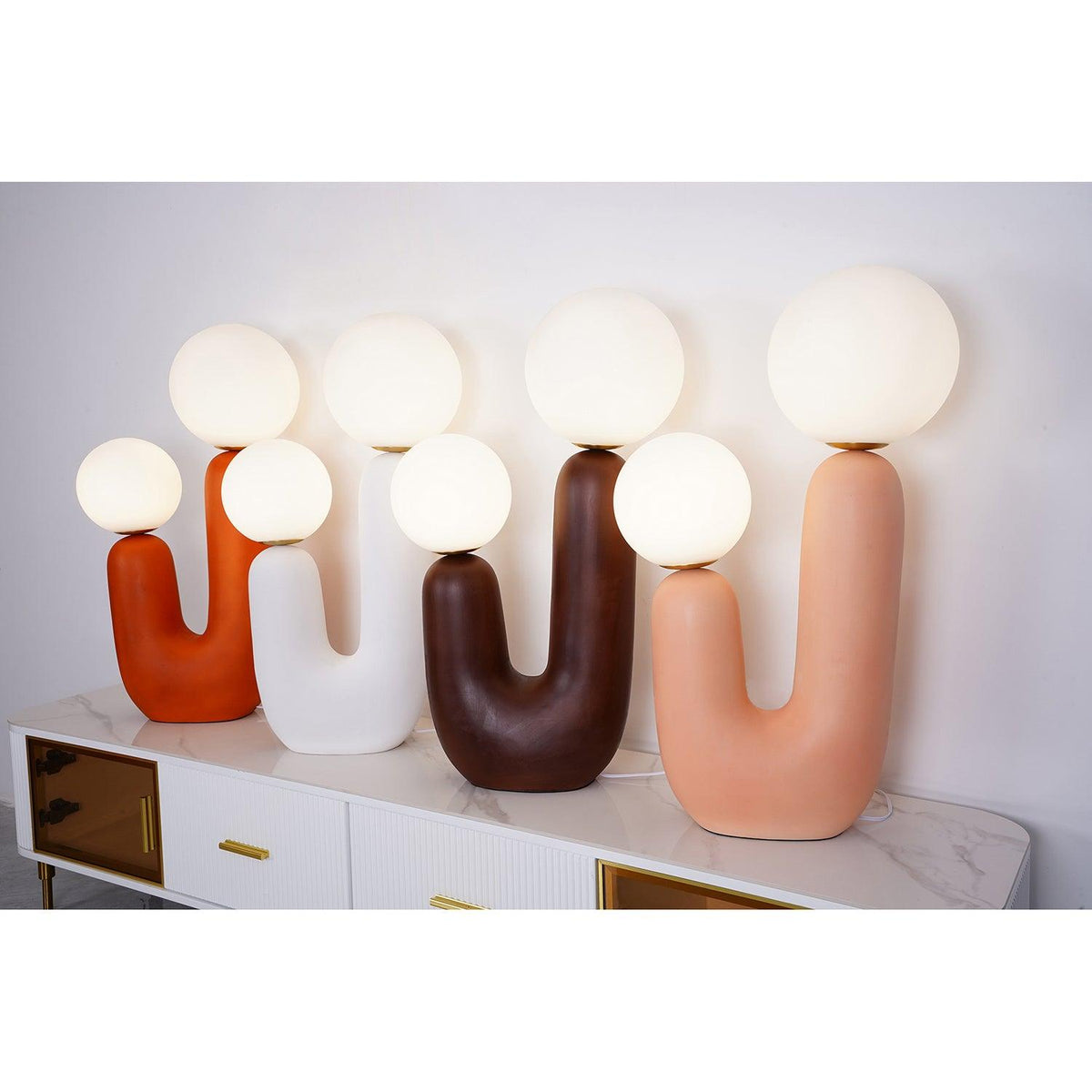 Oo Ceramics Table Lamp 22.4″