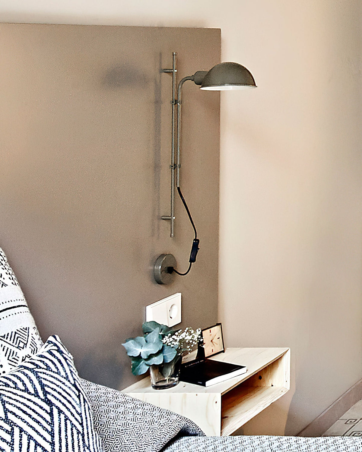 Orbis Wall Lamp 11.6"