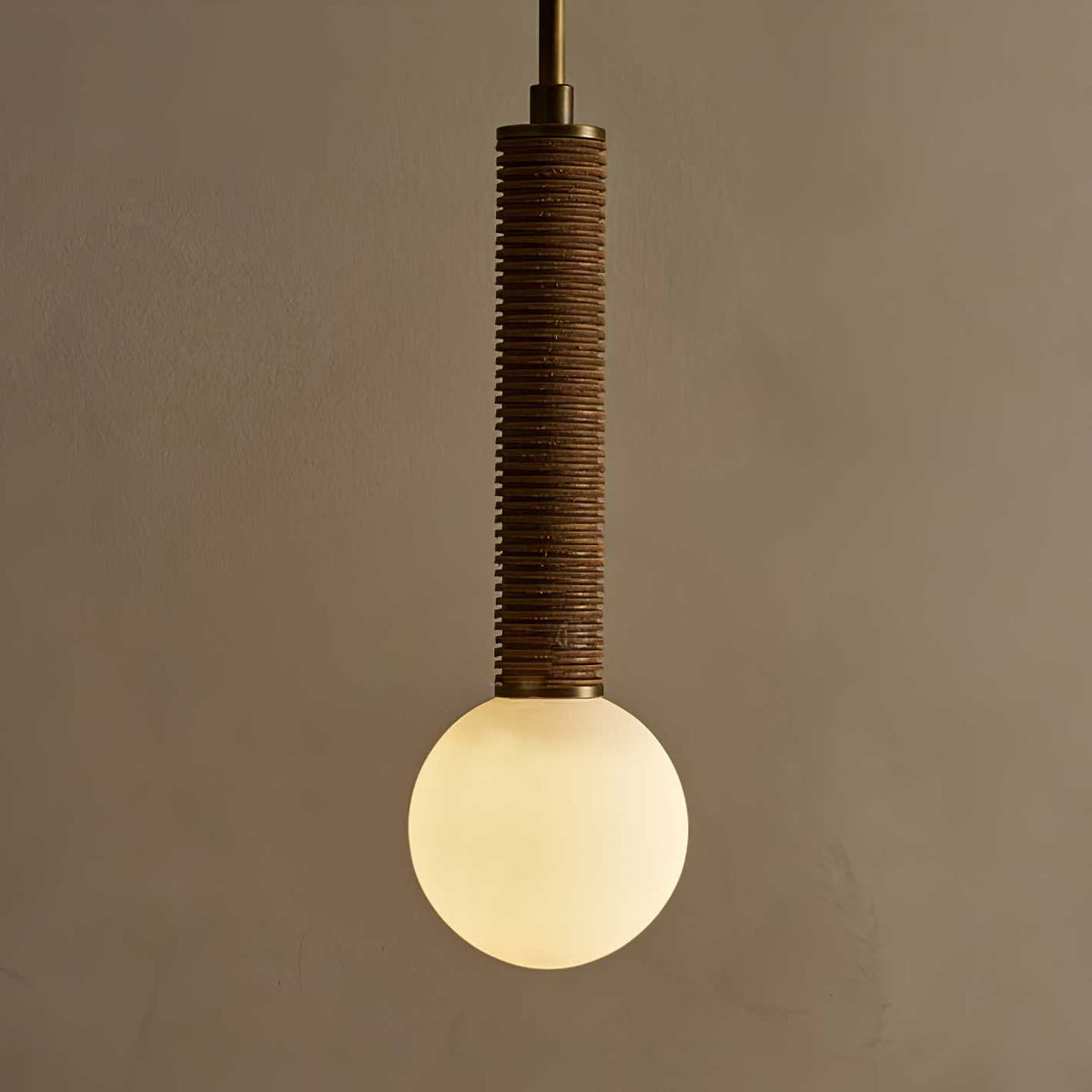 Lestro Pendant Light