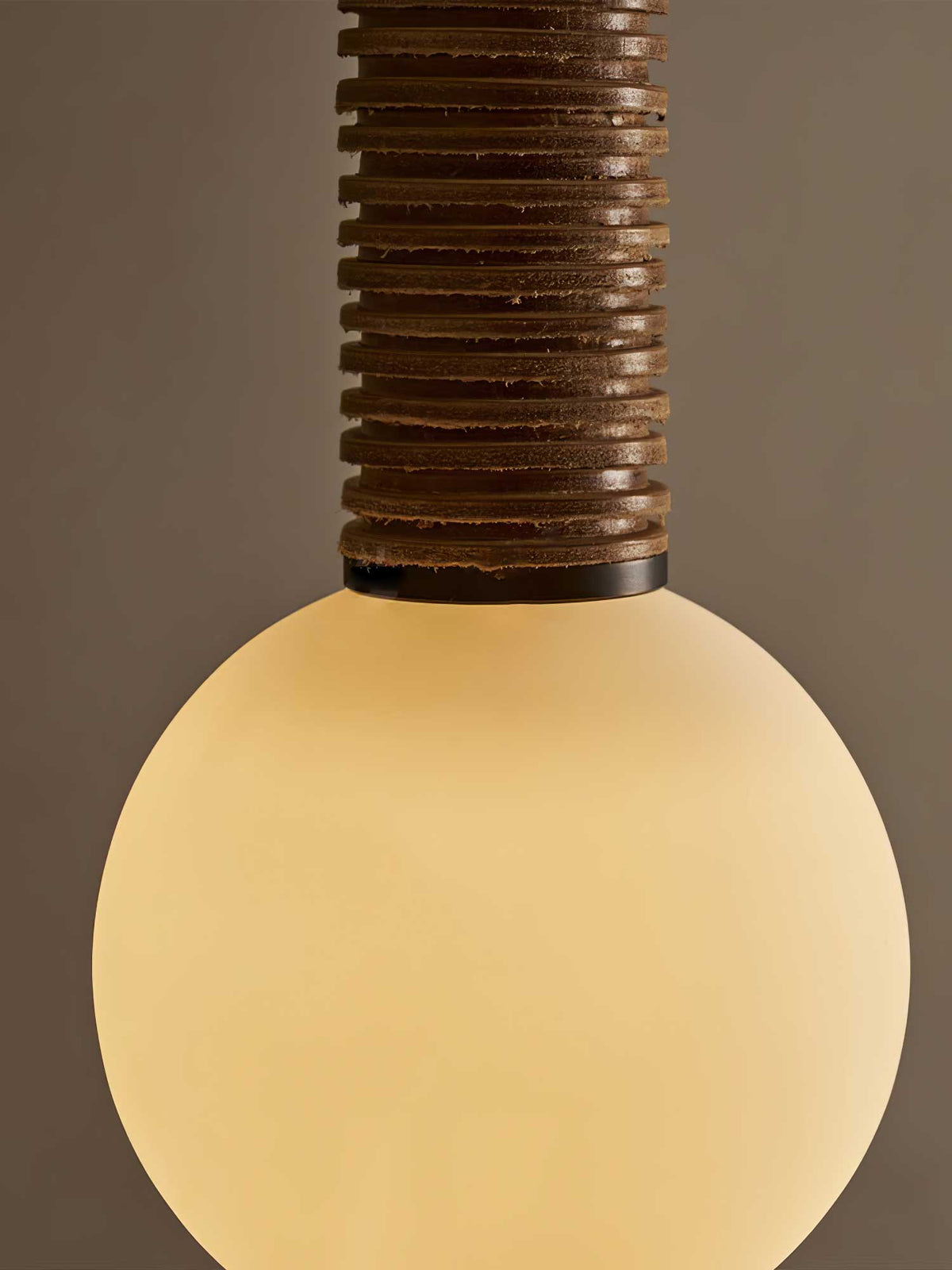 Lestro Pendant Light