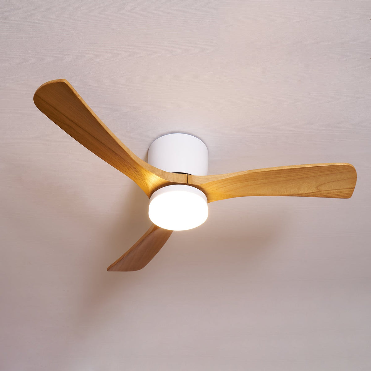 Nordic Wooden 42"/48"/52" Ceiling Fan Light