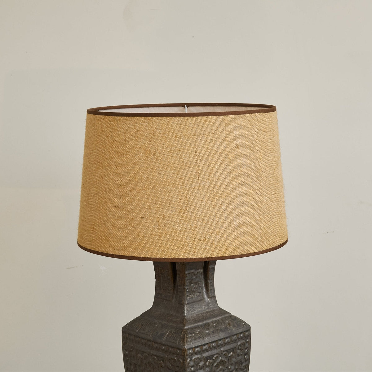 Orendi Table Lamp
