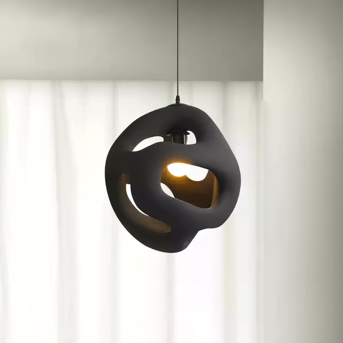 Oryn Pendant Light