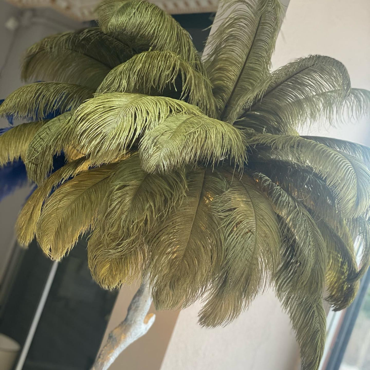 Ostrich Feather Floor Light 39.4″