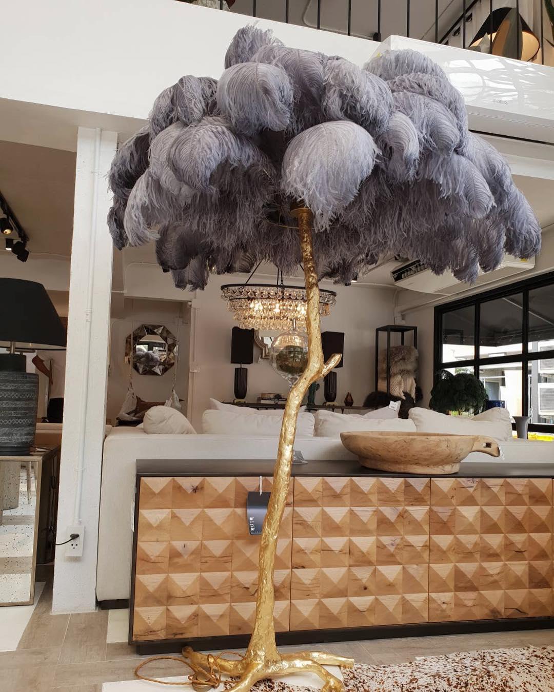 Ostrich Feather Floor Light 39.4″
