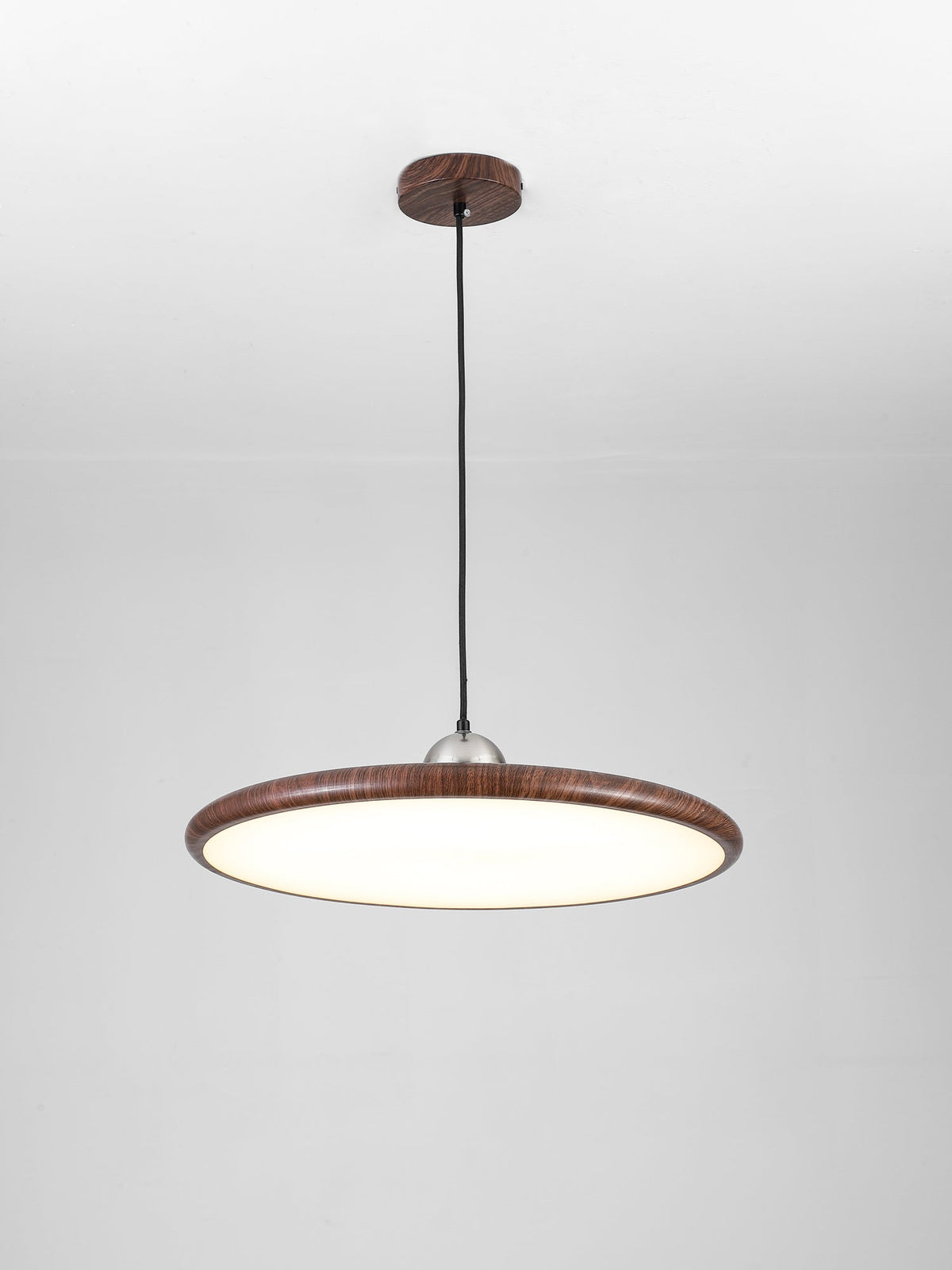 Ovalo Grain Pendant Light