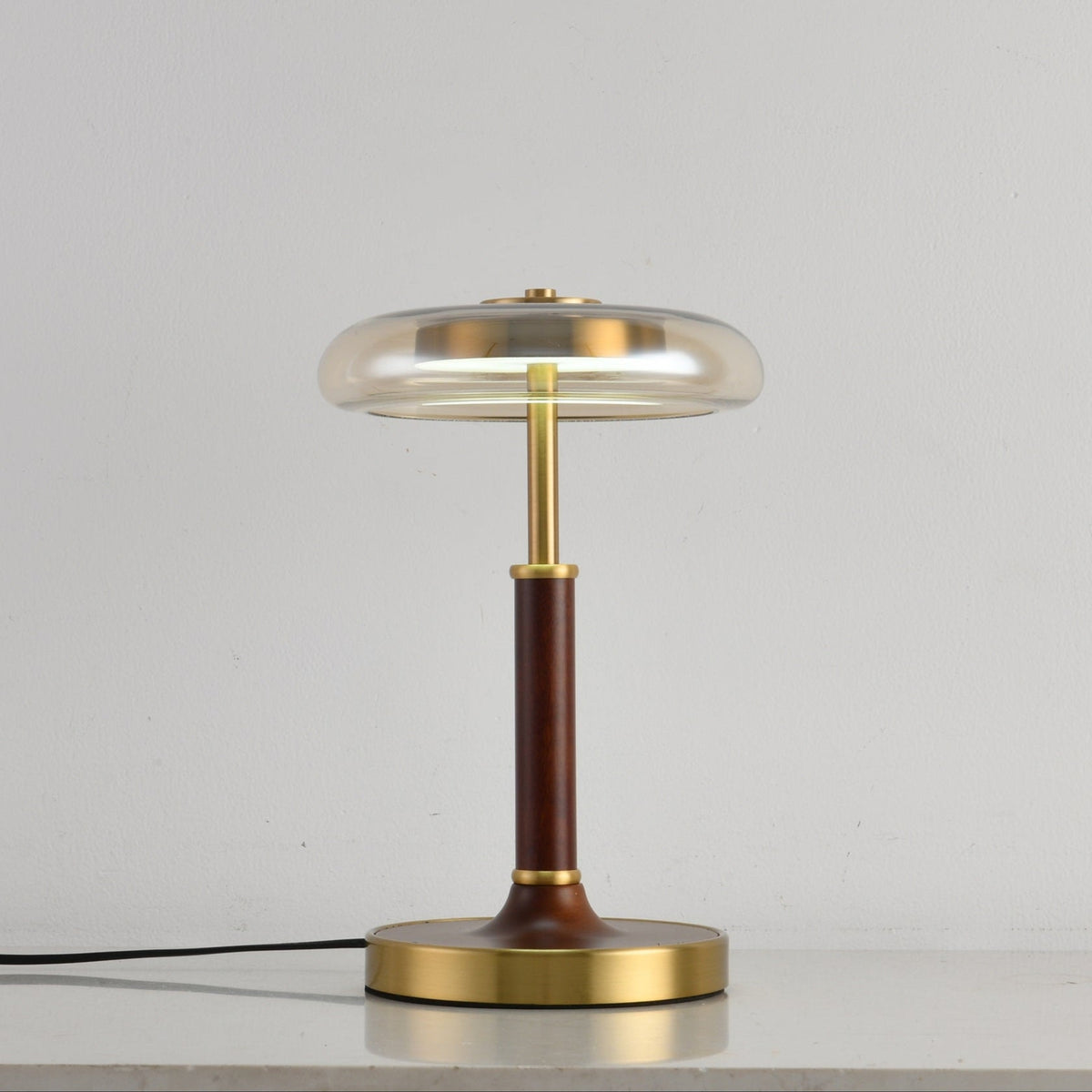 Ovalo Table Lamp