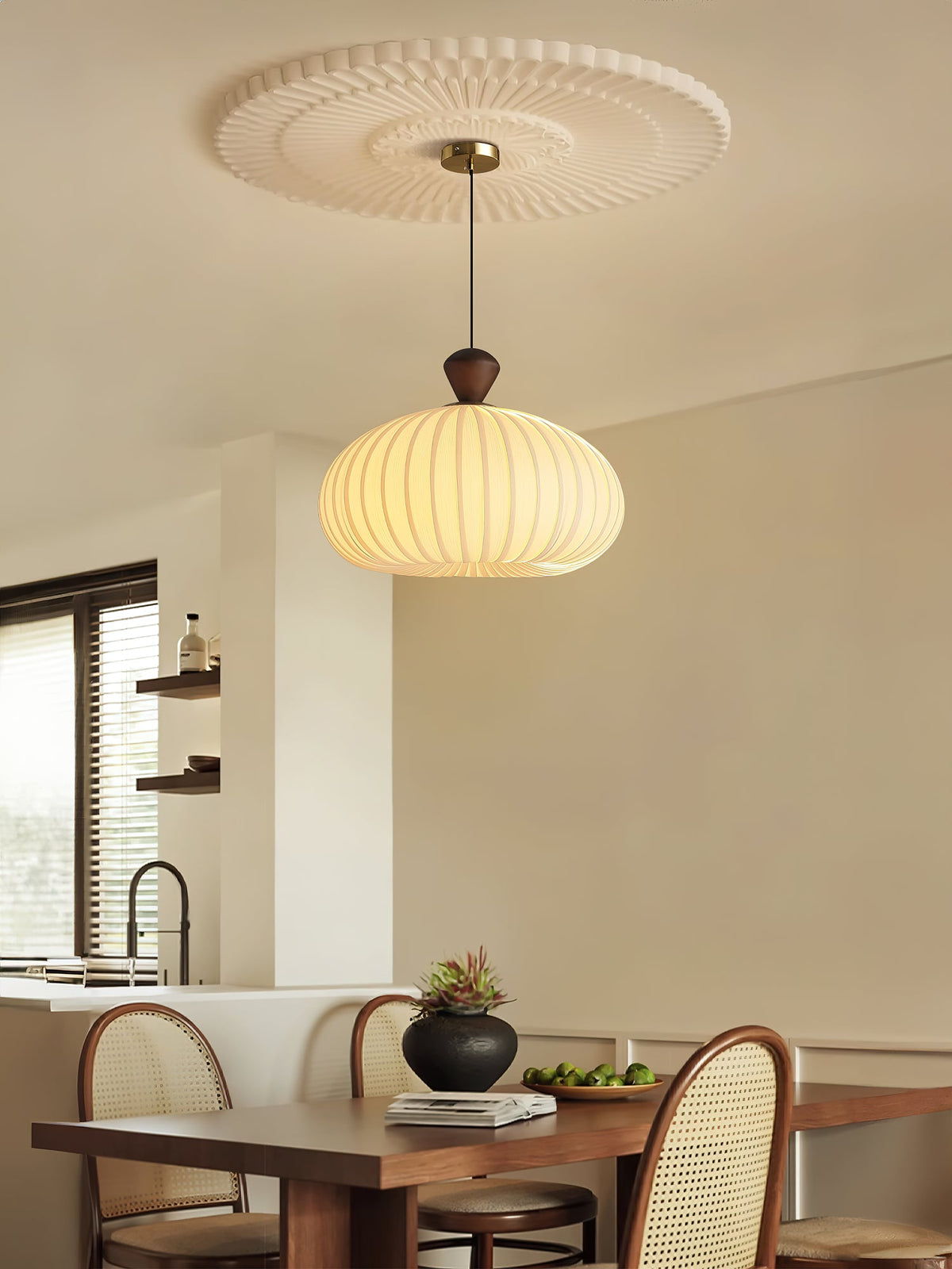 Ovola Pleated Pendant Light