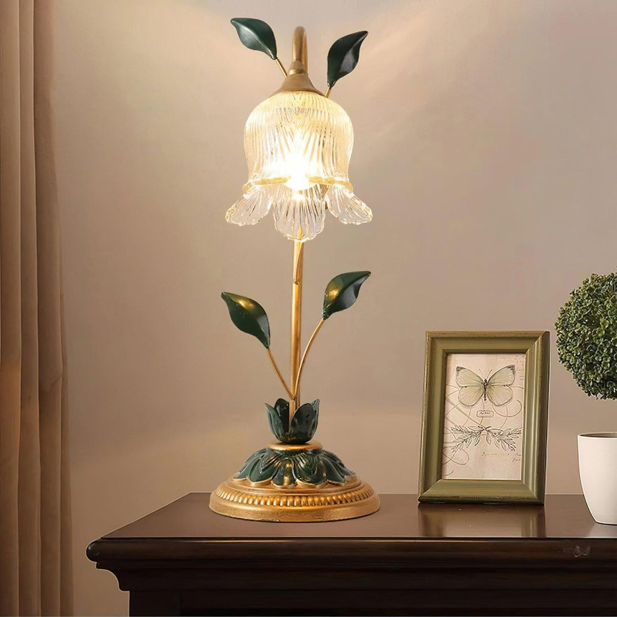 Pastoral Floral Table Lamp