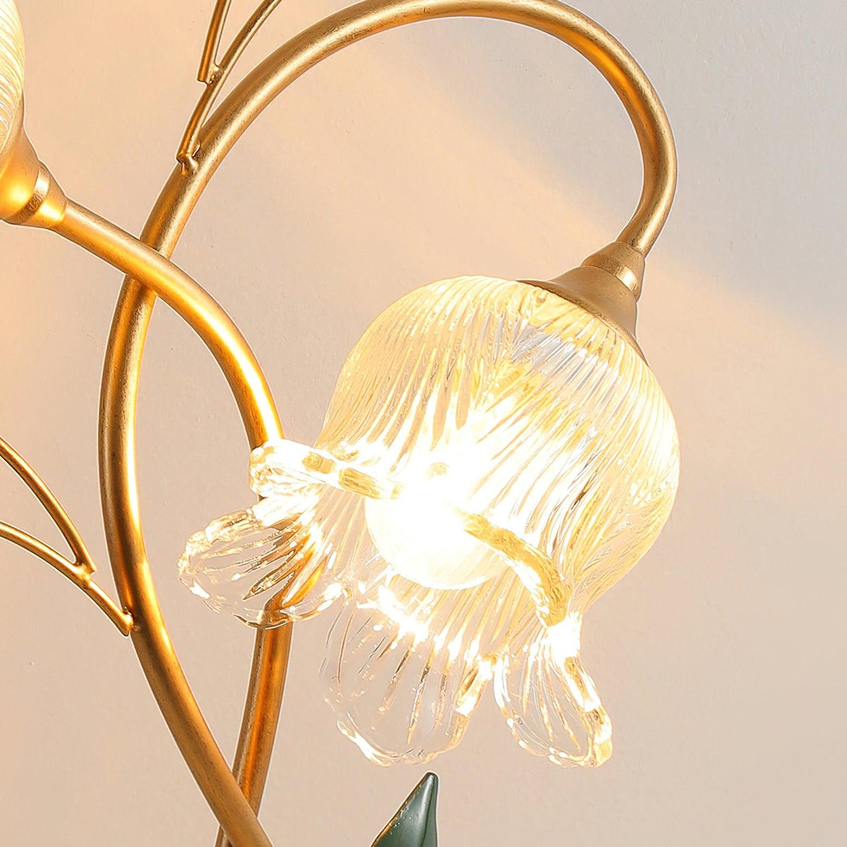 Pastoral Floral Table Lamp