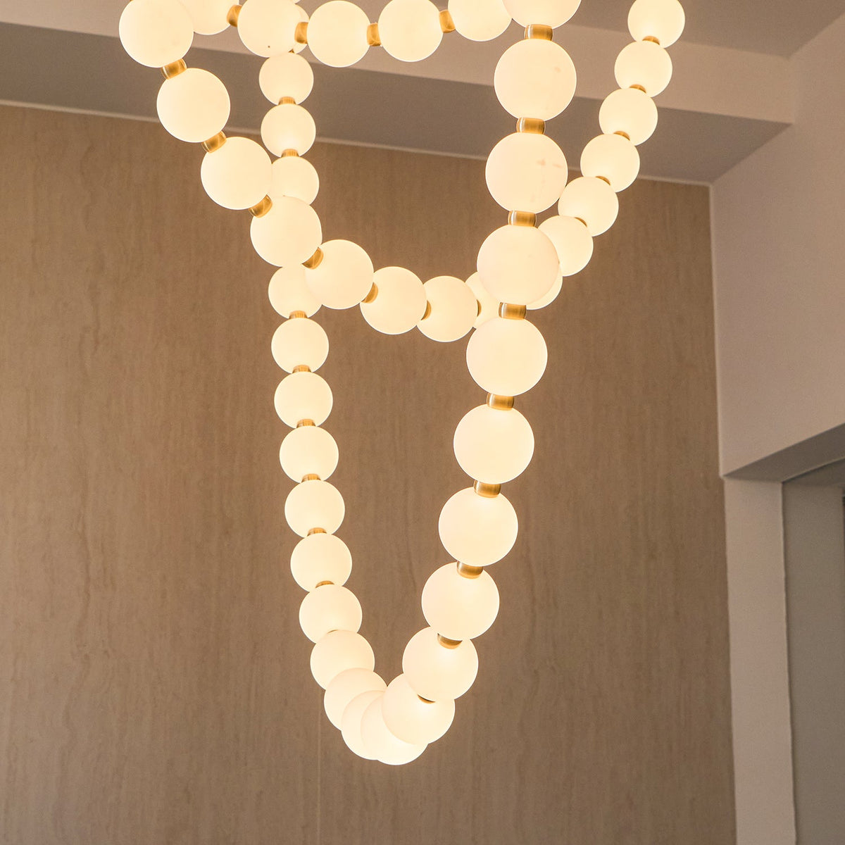 Pearl Glass Necklace Balls Chandelier