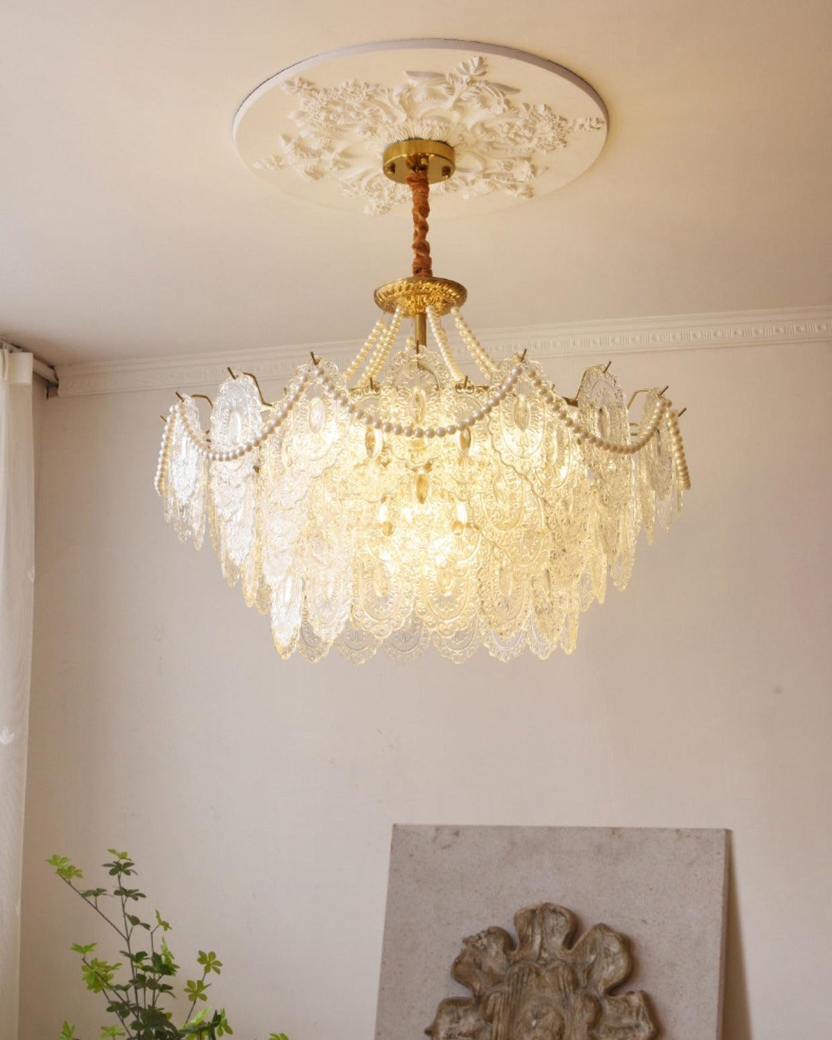 Pearls Glass Chandelier