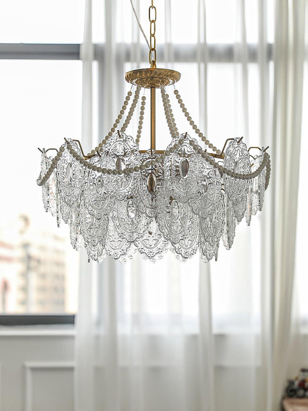 Pearls Glass Chandelier