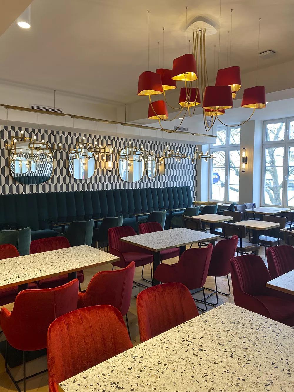 Ruskin Carrie Chandelier