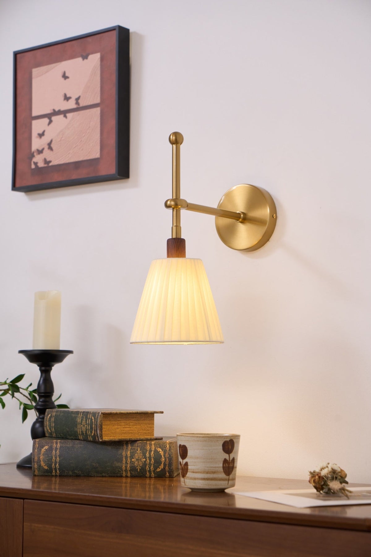 Pleated Fabric Wall Lamp