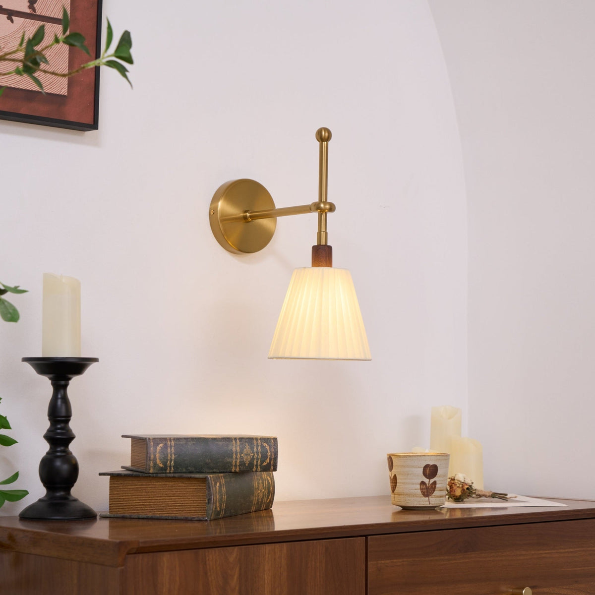 Pleated Fabric Wall Lamp