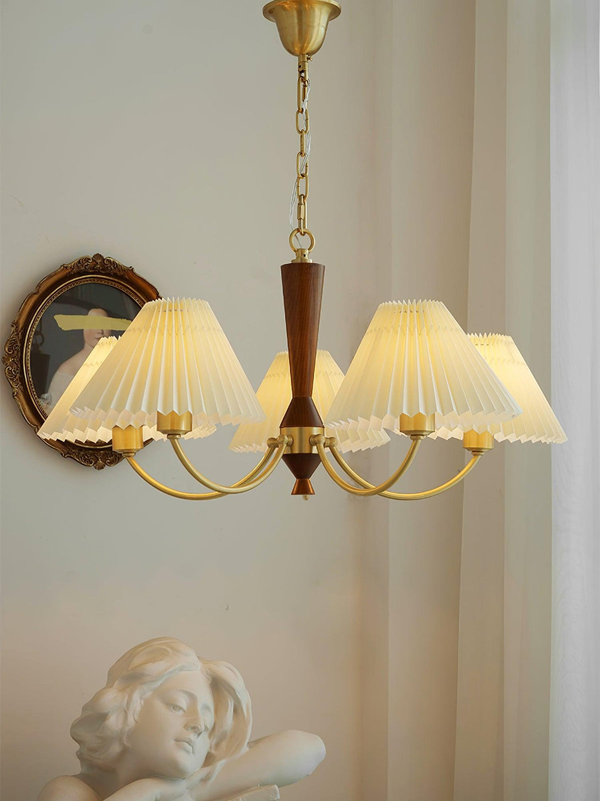 Polina Chandelier