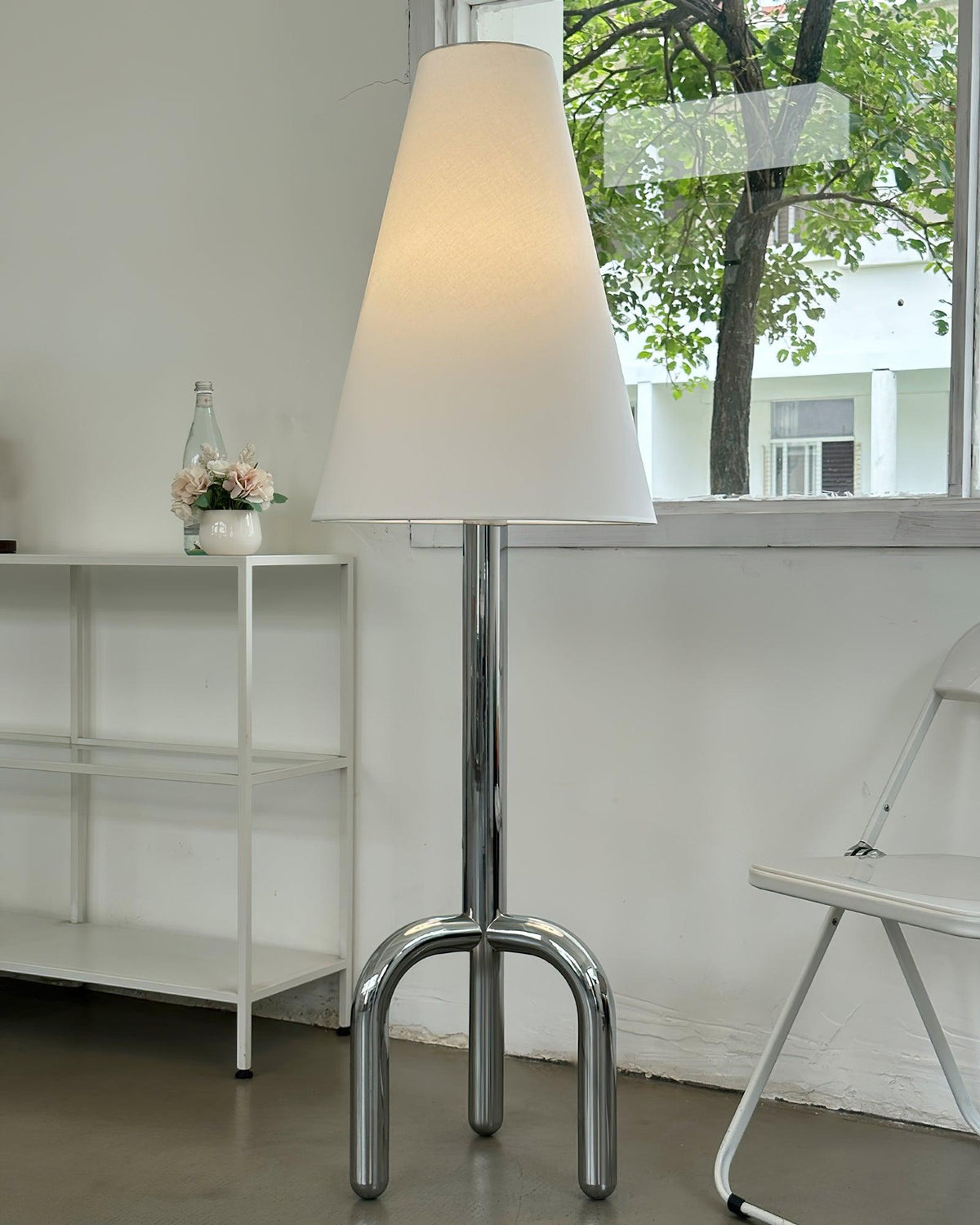 Pompidou Floor Lamp 18.1"