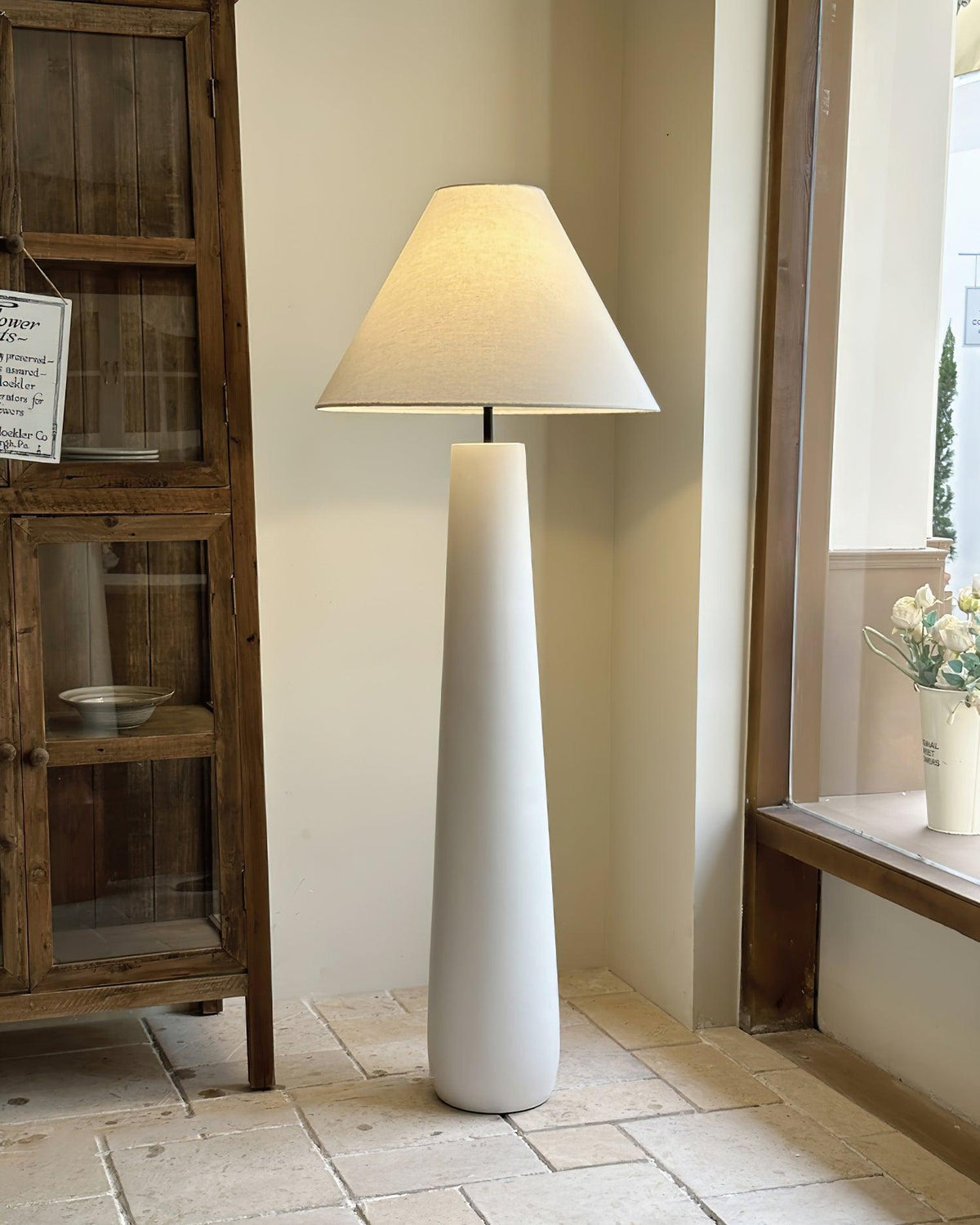 Pulse Floor Lamp 21.3"
