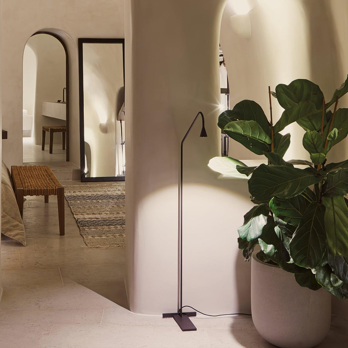 Pureform Floor Lamp 19.3"