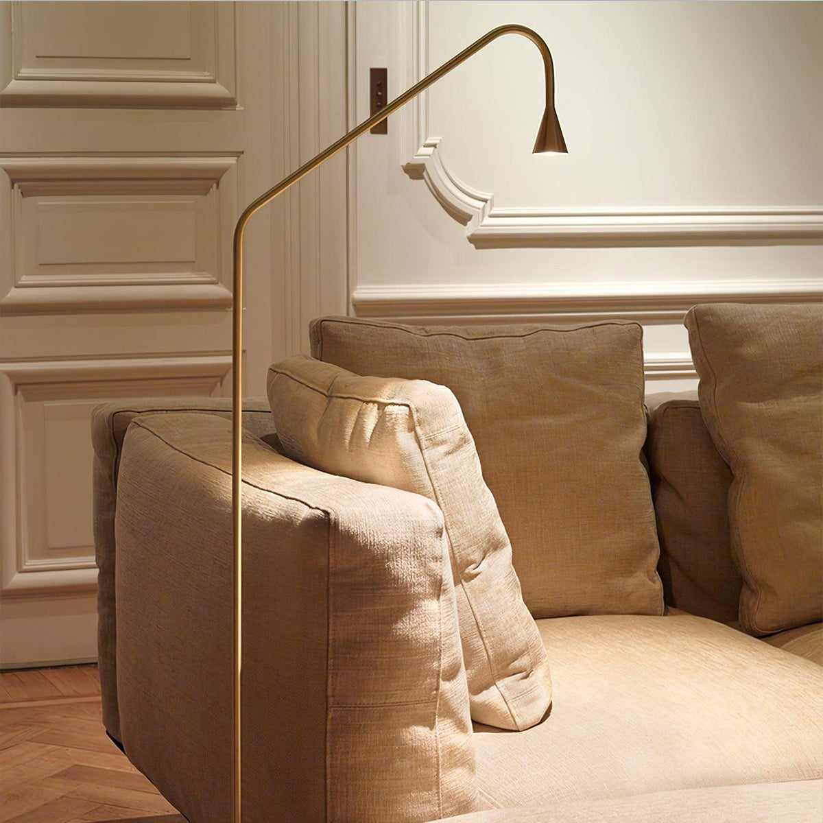 Pureform Floor Lamp 19.3"