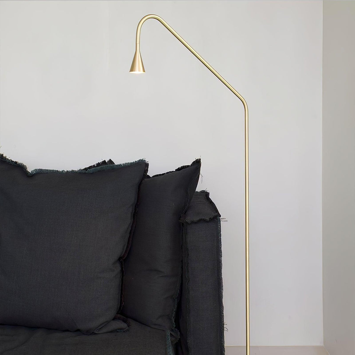 Pureform Floor Lamp 19.3"